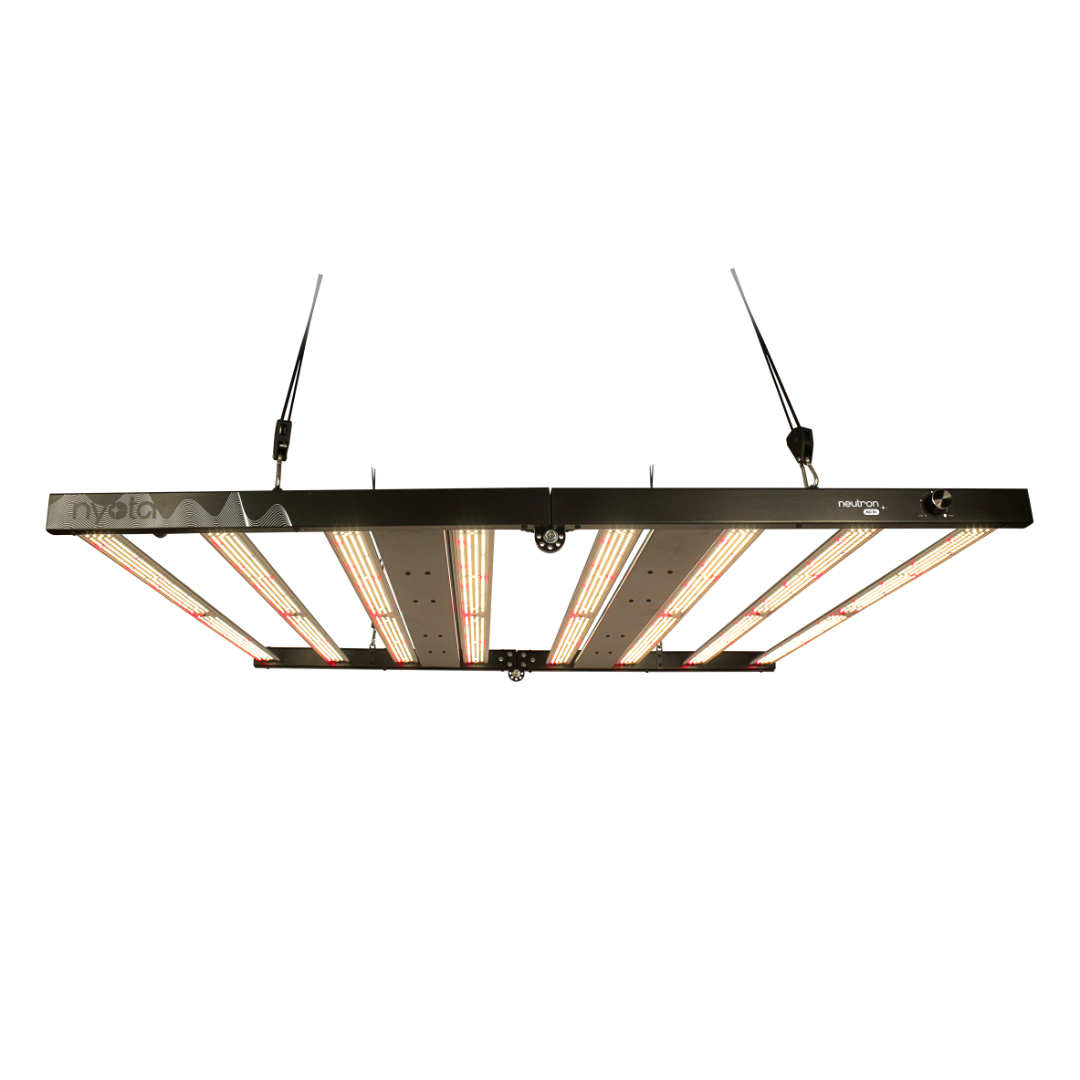 Nyota Neutron 800W Светодиодный светильник LED
